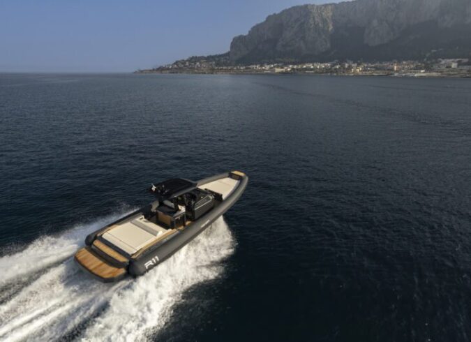 R11 EFB - Anaximander